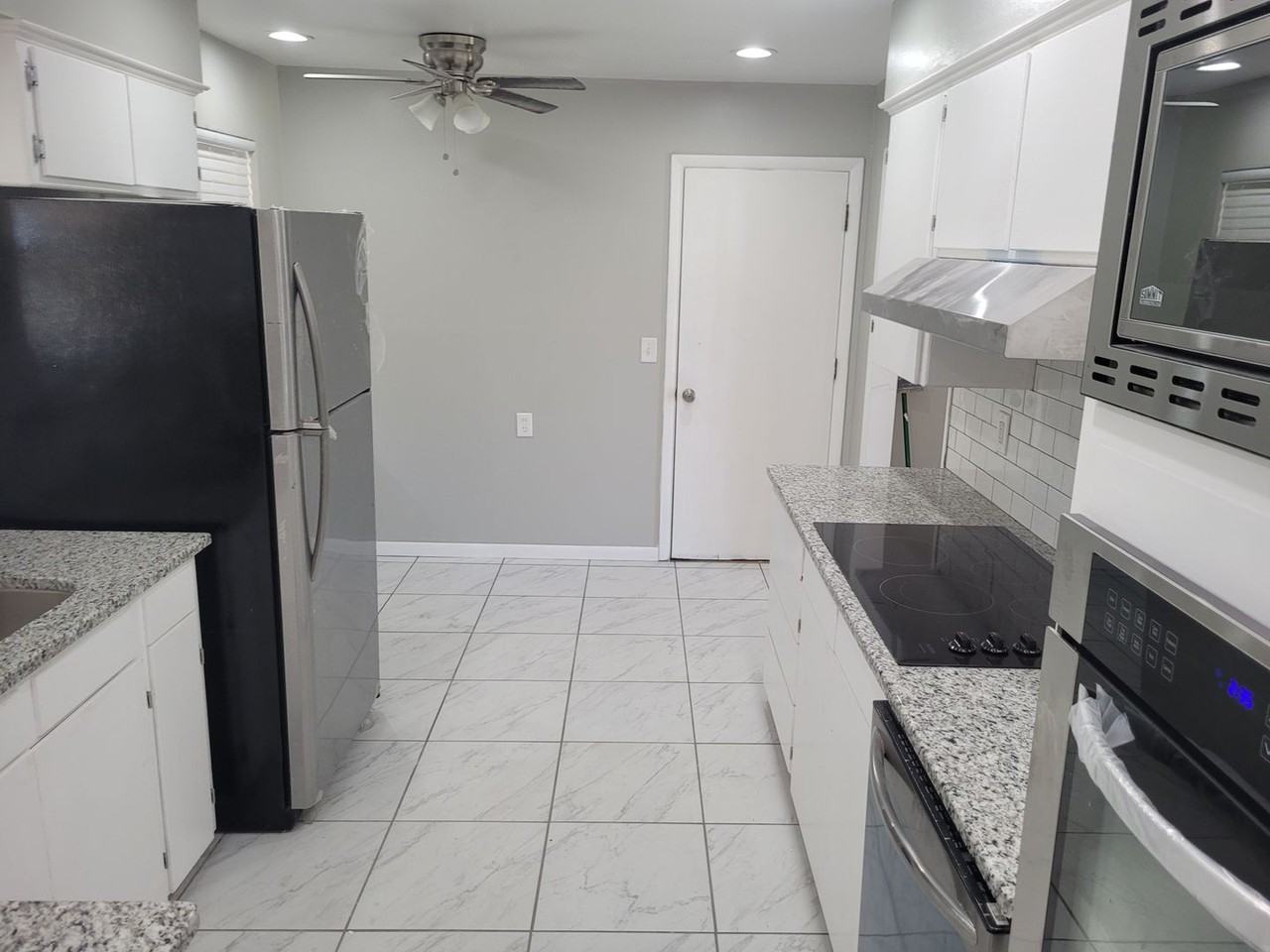 504 N Boulevard - Photo 7 of 34