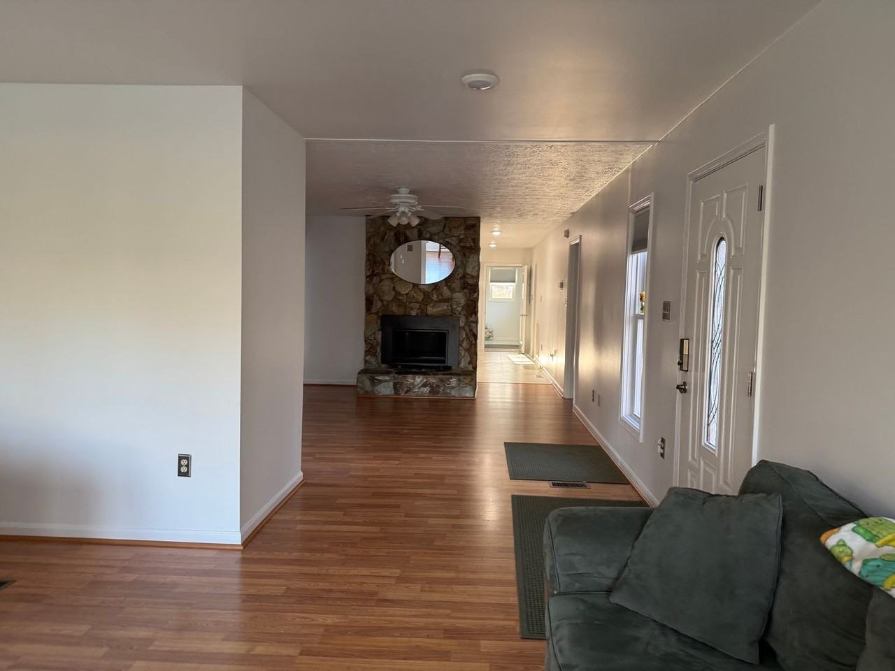 8704 Victory Ln - Photo 3 of 9