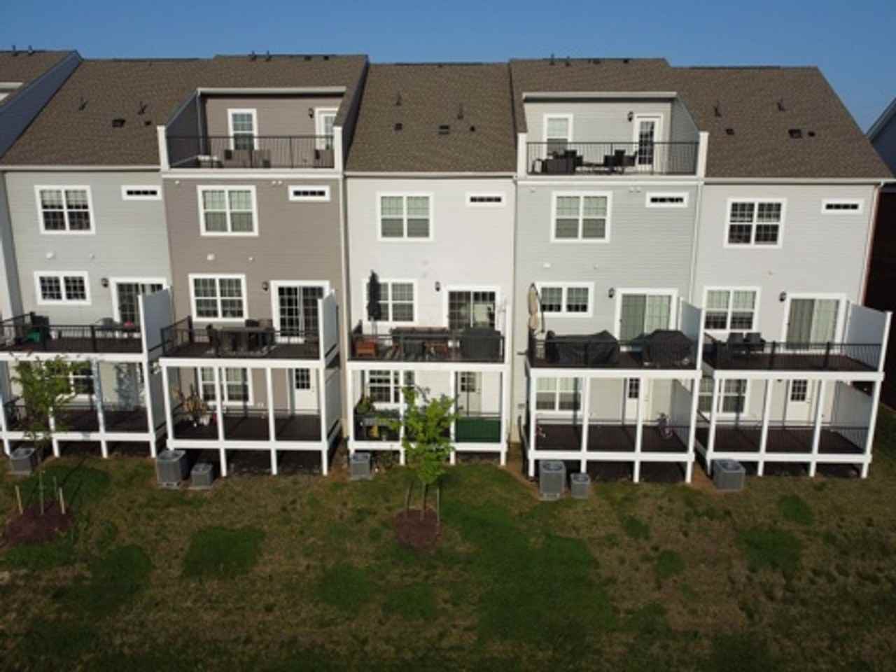 7941 Potter Pl - Photo 7 of 49