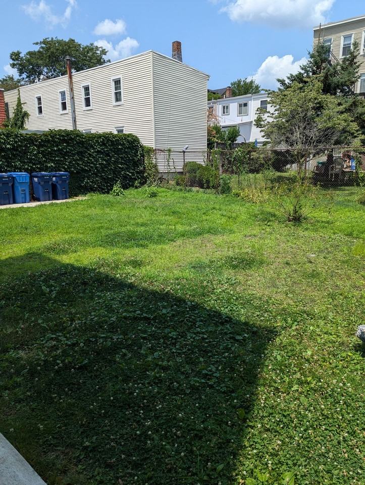 R - 303- 305 Hurley Street - Photo 3 of 3