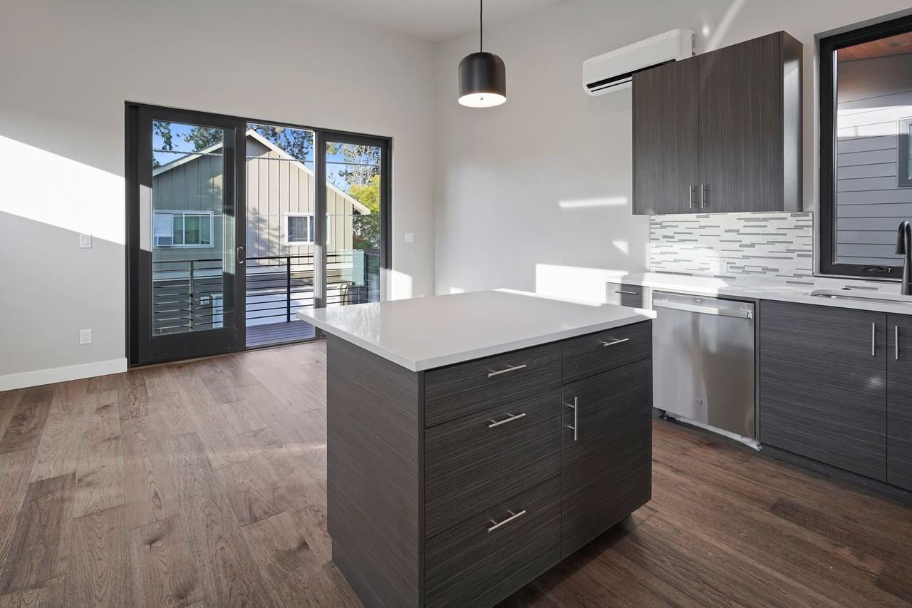 1438 Nw Cumberland Ave #ADU - Photo 7 of 13