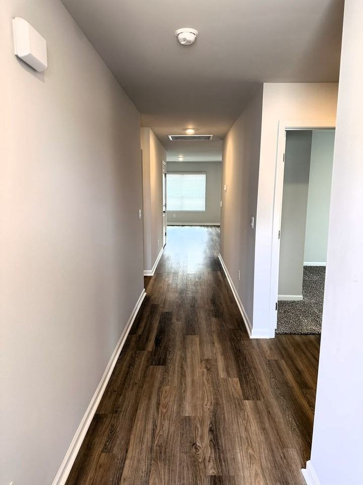 205 Chubbs Ln - Photo 3 of 22