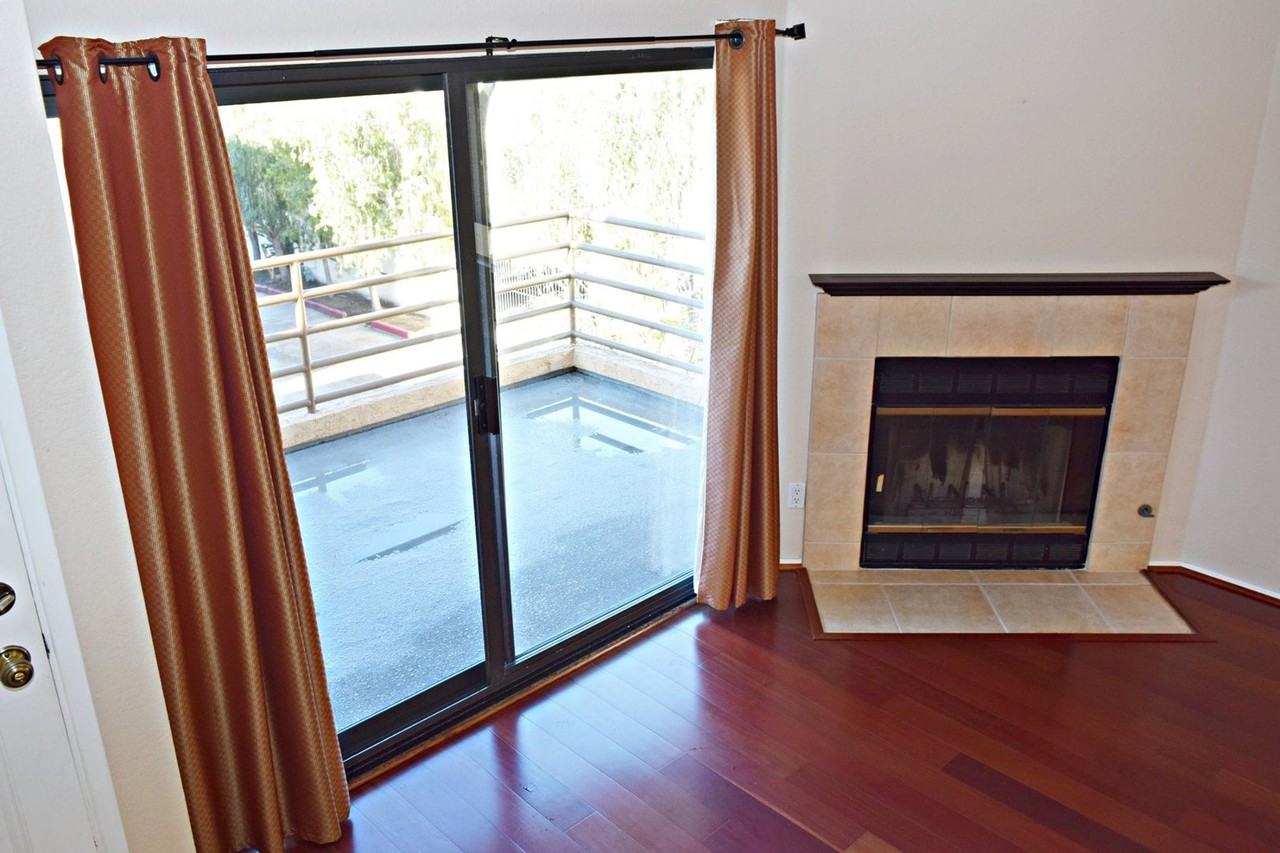 5744 Mildred St - Photo 6 of 29