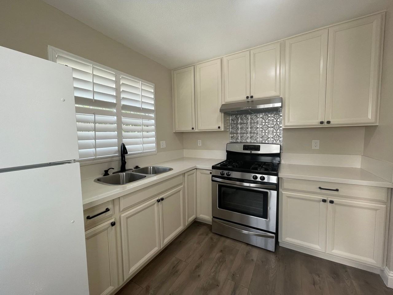 1824, T Street - D #D - Photo 7 of 15