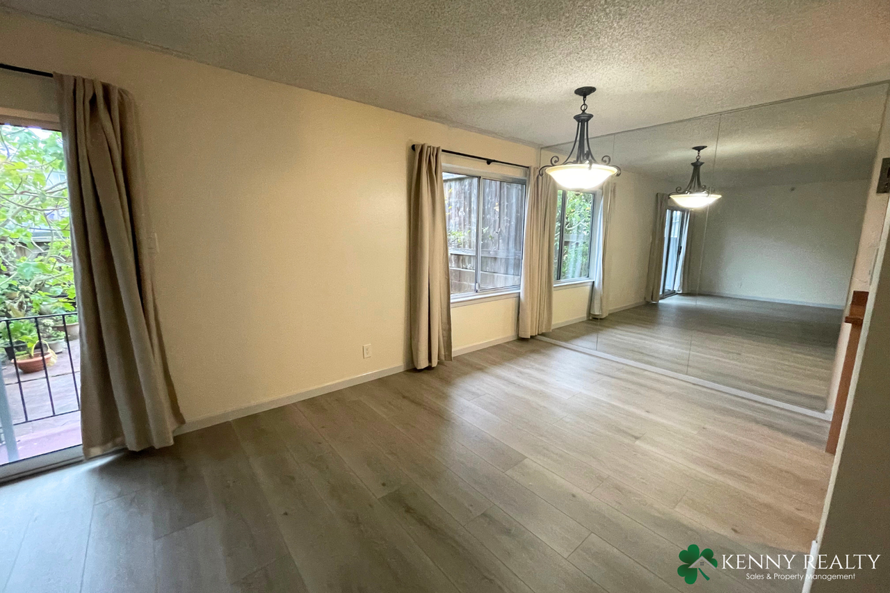 3709 Fairfax Way - Photo 6 of 23