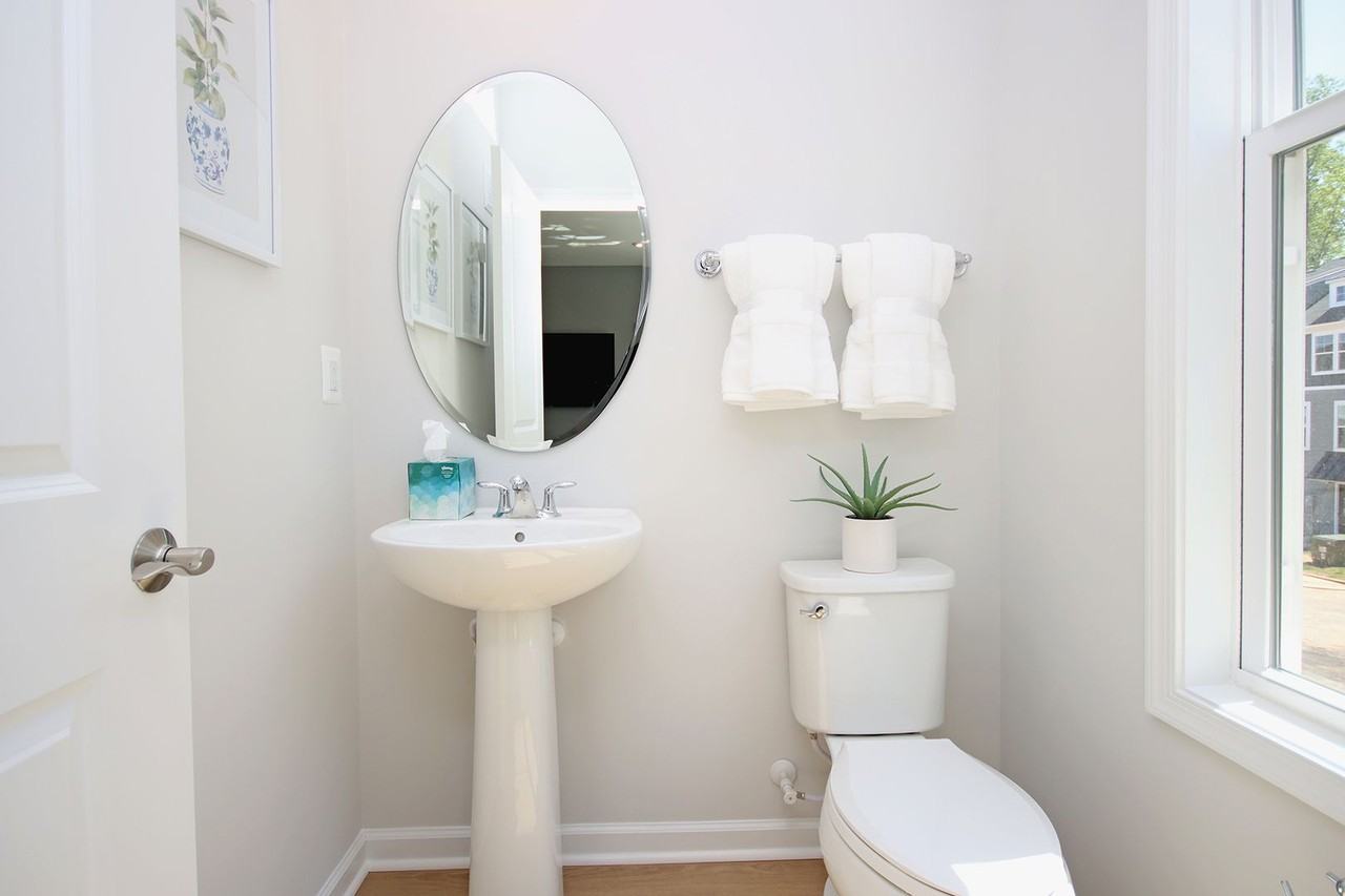 2018 Desoto Dr - Photo 5 of 24