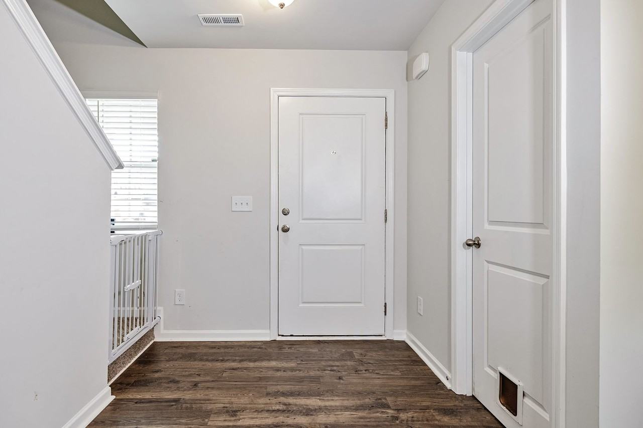 249 Fire Ln - Photo 3 of 28