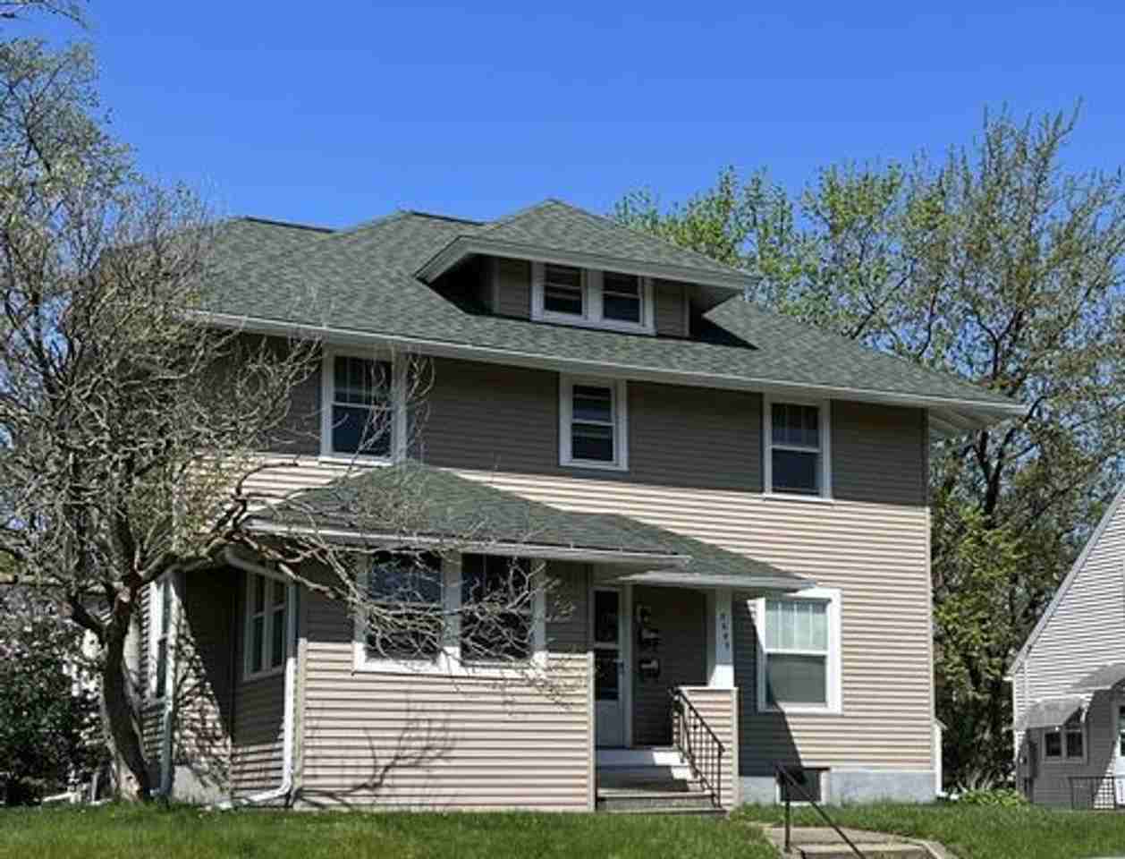 2521 Iowa - Photo 6 of 12