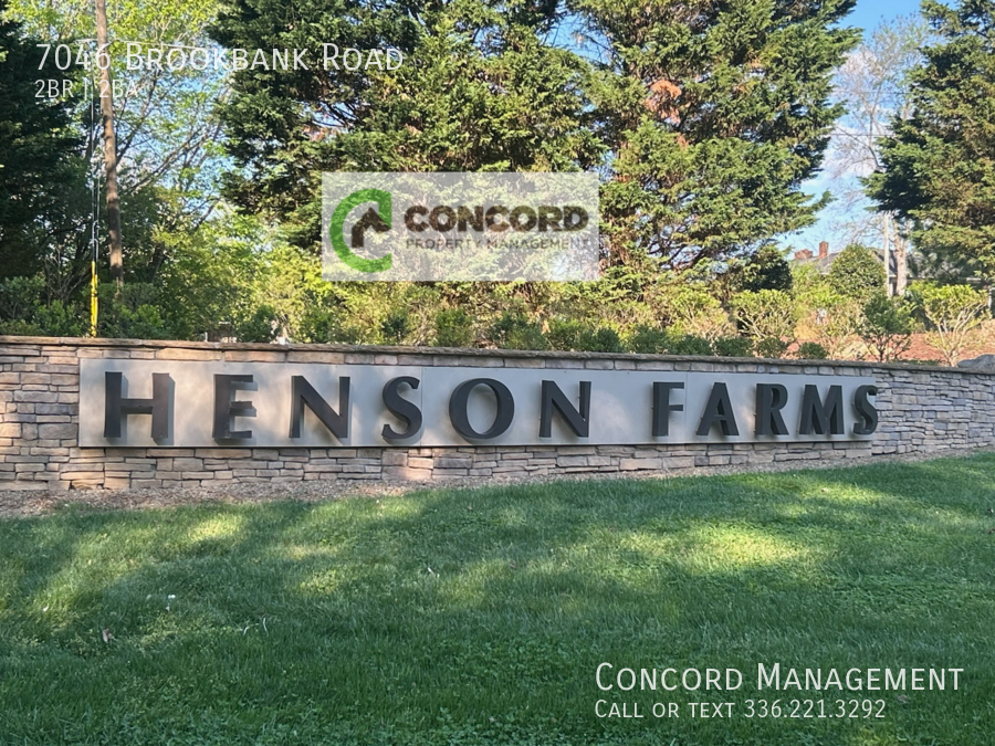 7046 Brookbank Rd - Photo 2 of 22