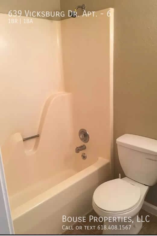 639 Vicksburg Dr #6 - Photo 2 of 4