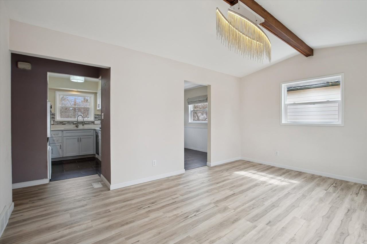 2728 Yost Blvd #NA - Photo 7 of 44