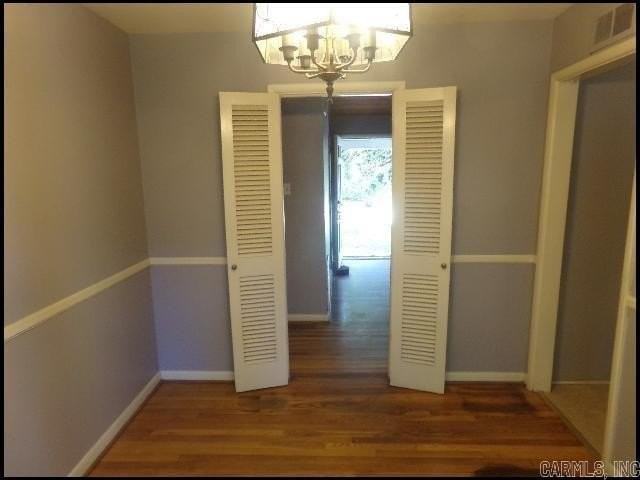 7518 F St - Photo 4 of 21
