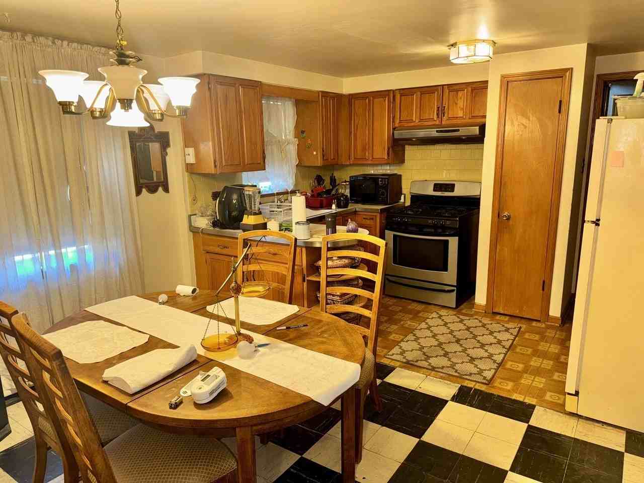 7325 S Kingston Ave #2 - Photo 5 of 13