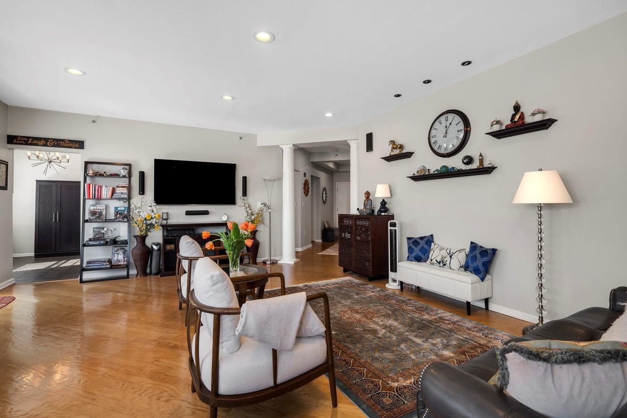 30 Freedom Way - Photo 6 of 36