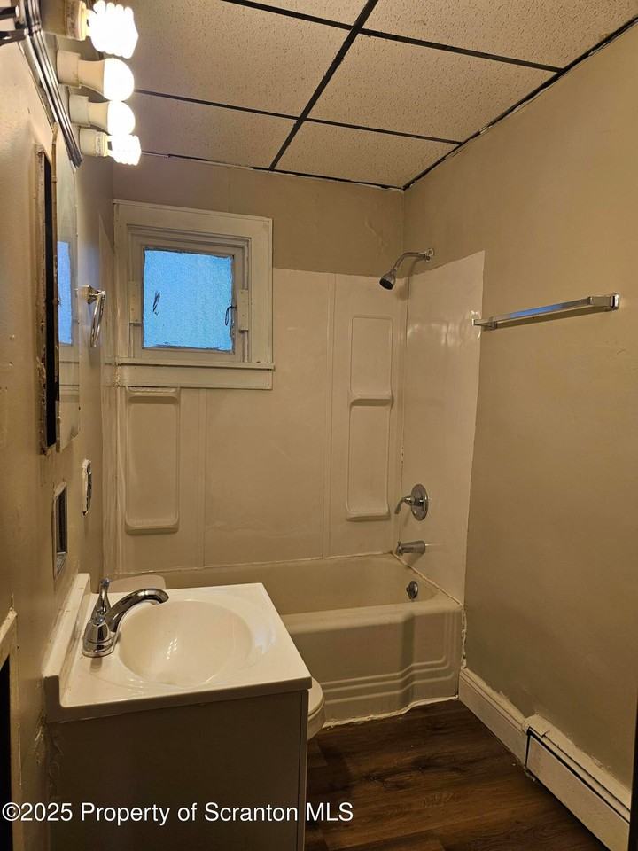 532 Alder St - Photo 7 of 9