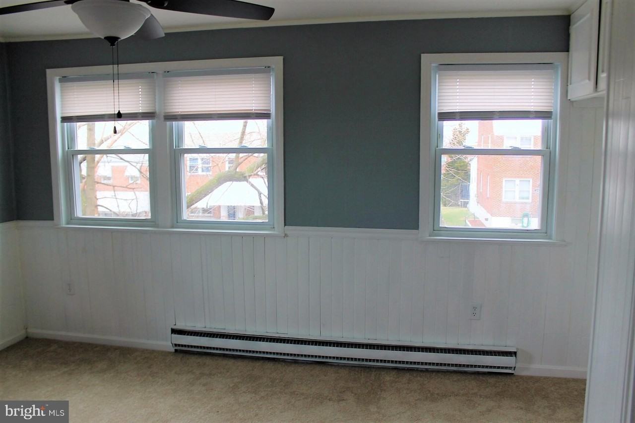 213 W Riverview Rd - Photo 5 of 19