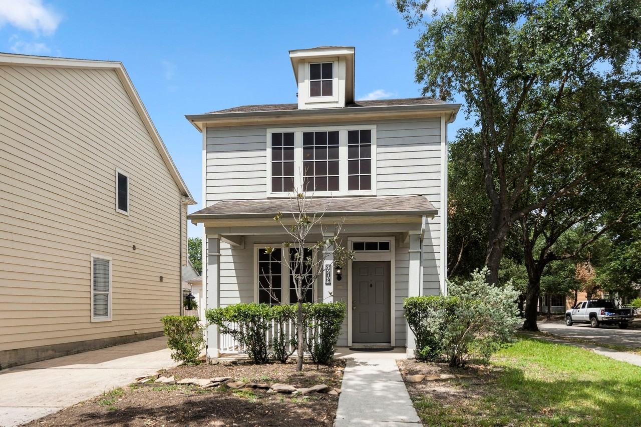 29706 Parliament Hills Dr - Photo 2 of 40