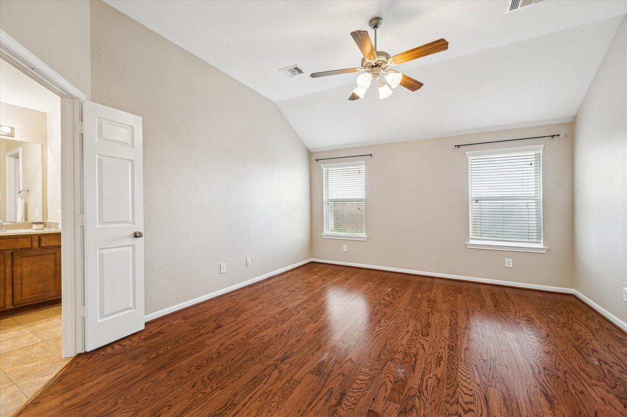 9015 Springcroft Ct - Photo 6 of 12