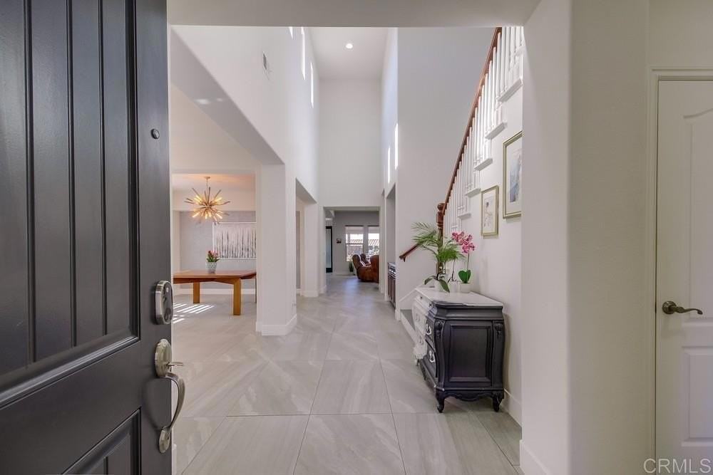262 Avenida Loretta - Photo 2 of 27