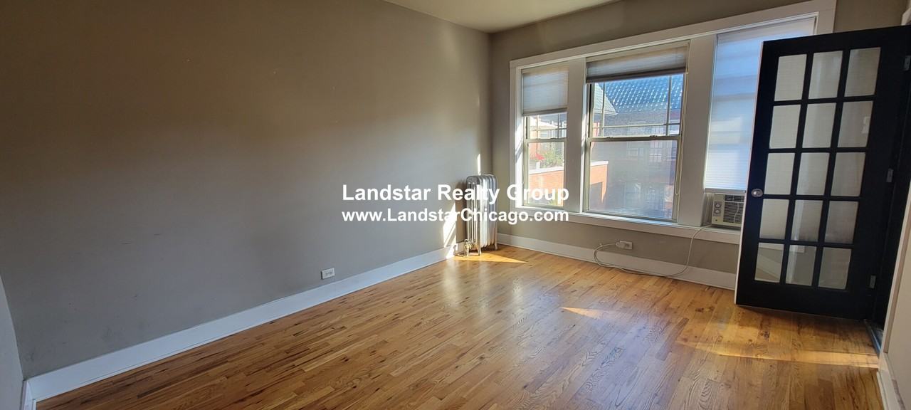 4609 N Dover St #3E - Photo 2 of 12