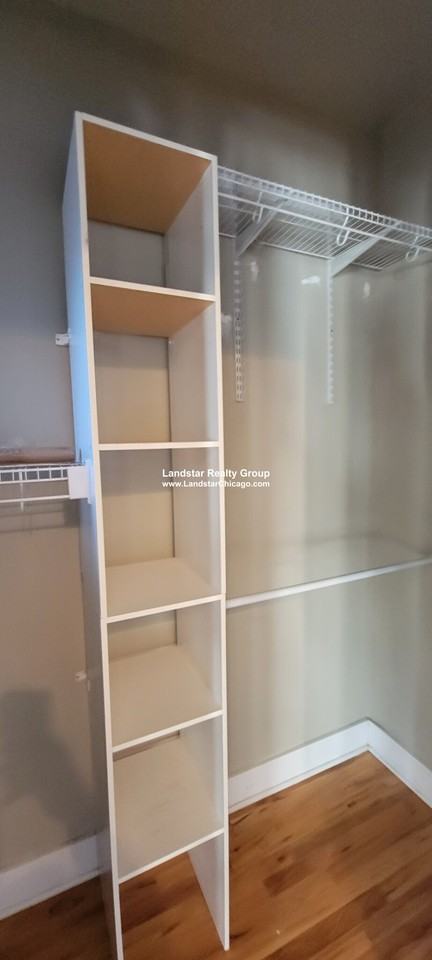 4609 N Dover St #3E - Photo 3 of 12