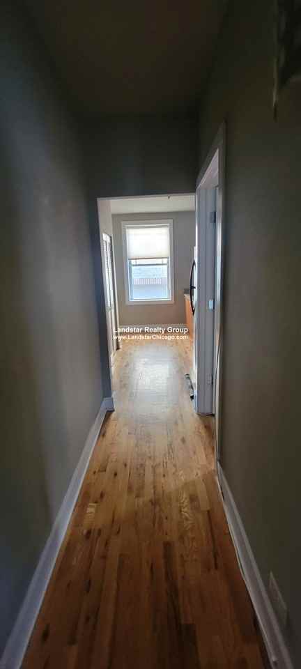 4609 N Dover St #3E - Photo 6 of 12