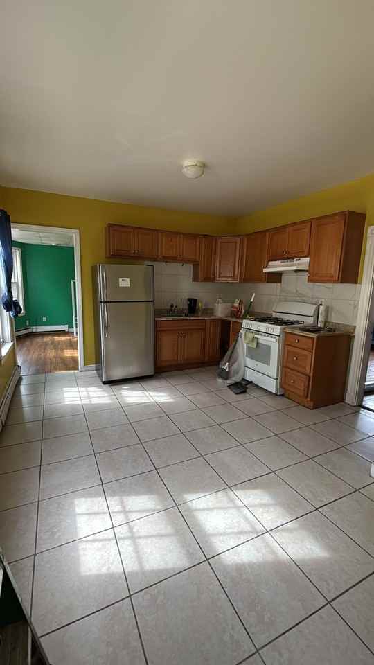 Congress Avenue #2 - Photo 3 of 7