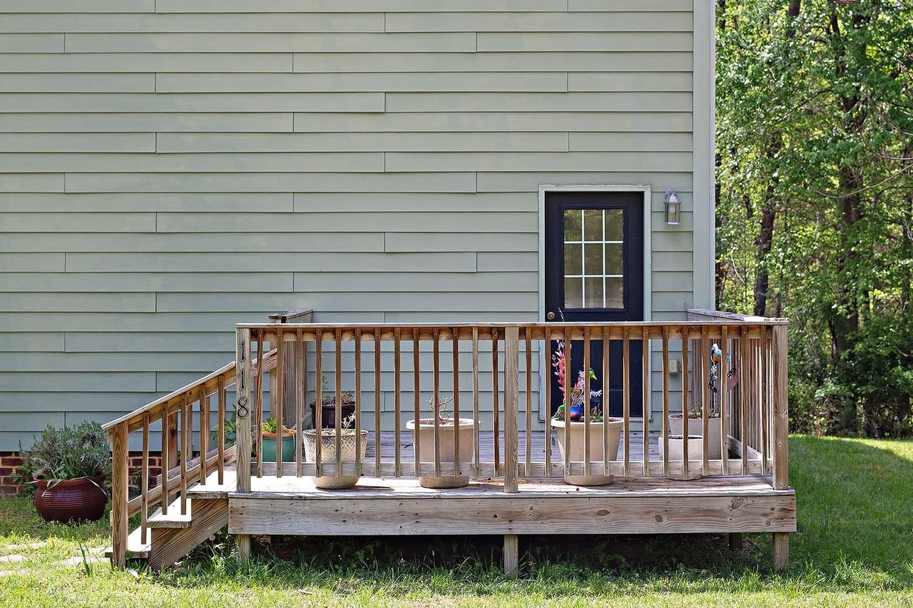 118 Burnley Station Pl - Photo 2 of 16