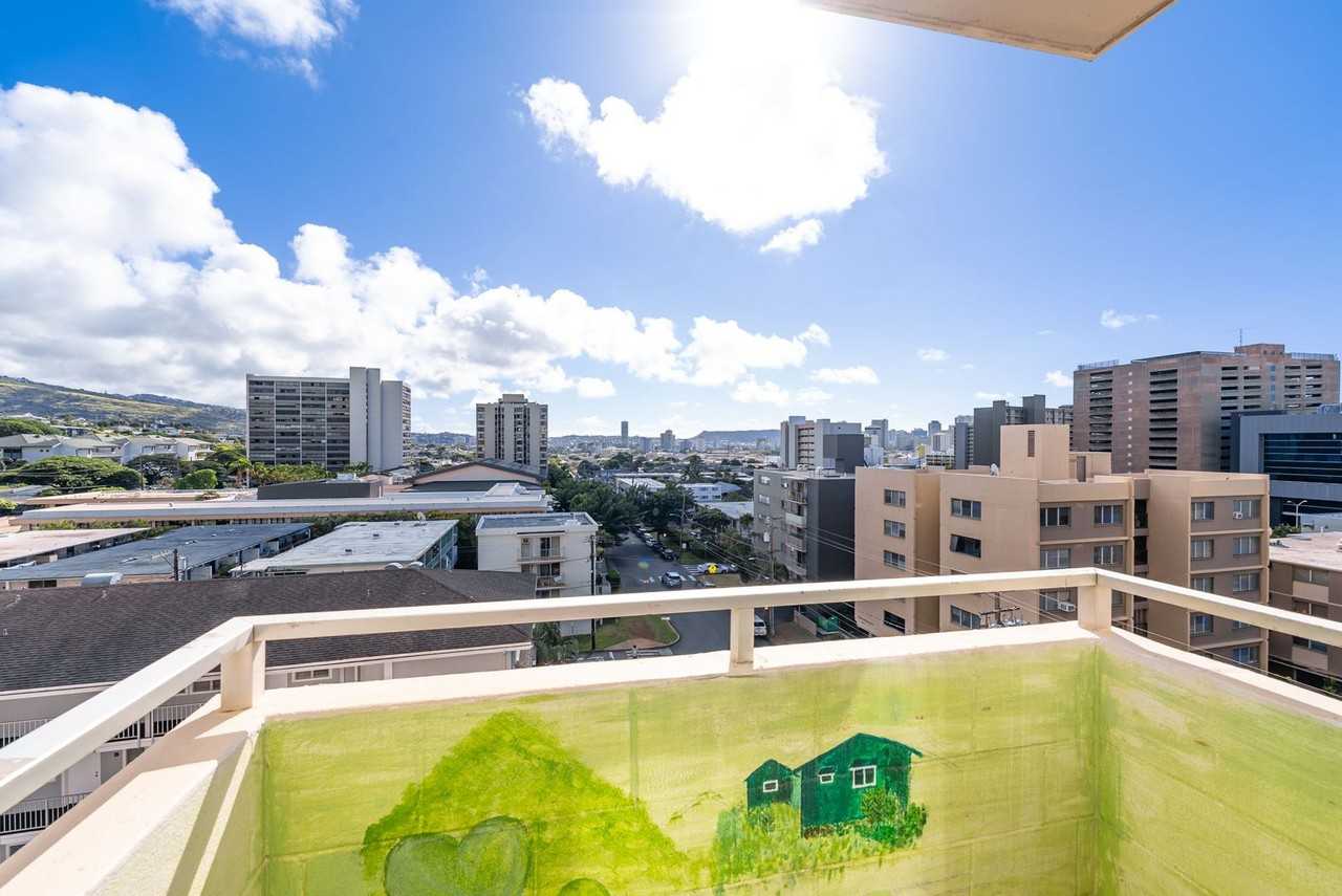 1624 Dole St #704 - Photo 5 of 11