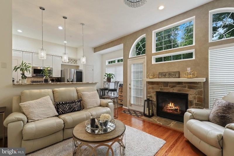 12350 Woodwalk Ter - Photo 3 of 23