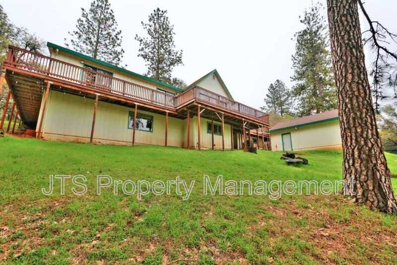 2812 Centennial Ct - Photo 4 of 50