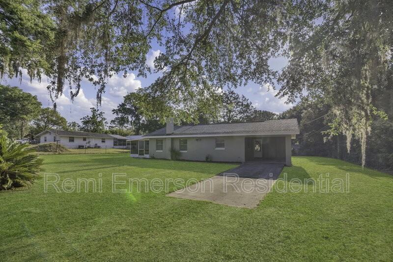 14025 Se 54th Ct - Photo 2 of 32