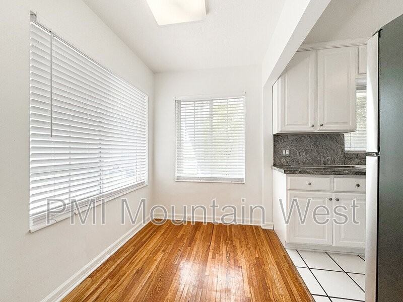 3324 Southeast - Photo 7 of 29