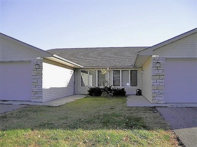 594 W 8Th St - Photo 3 of 4