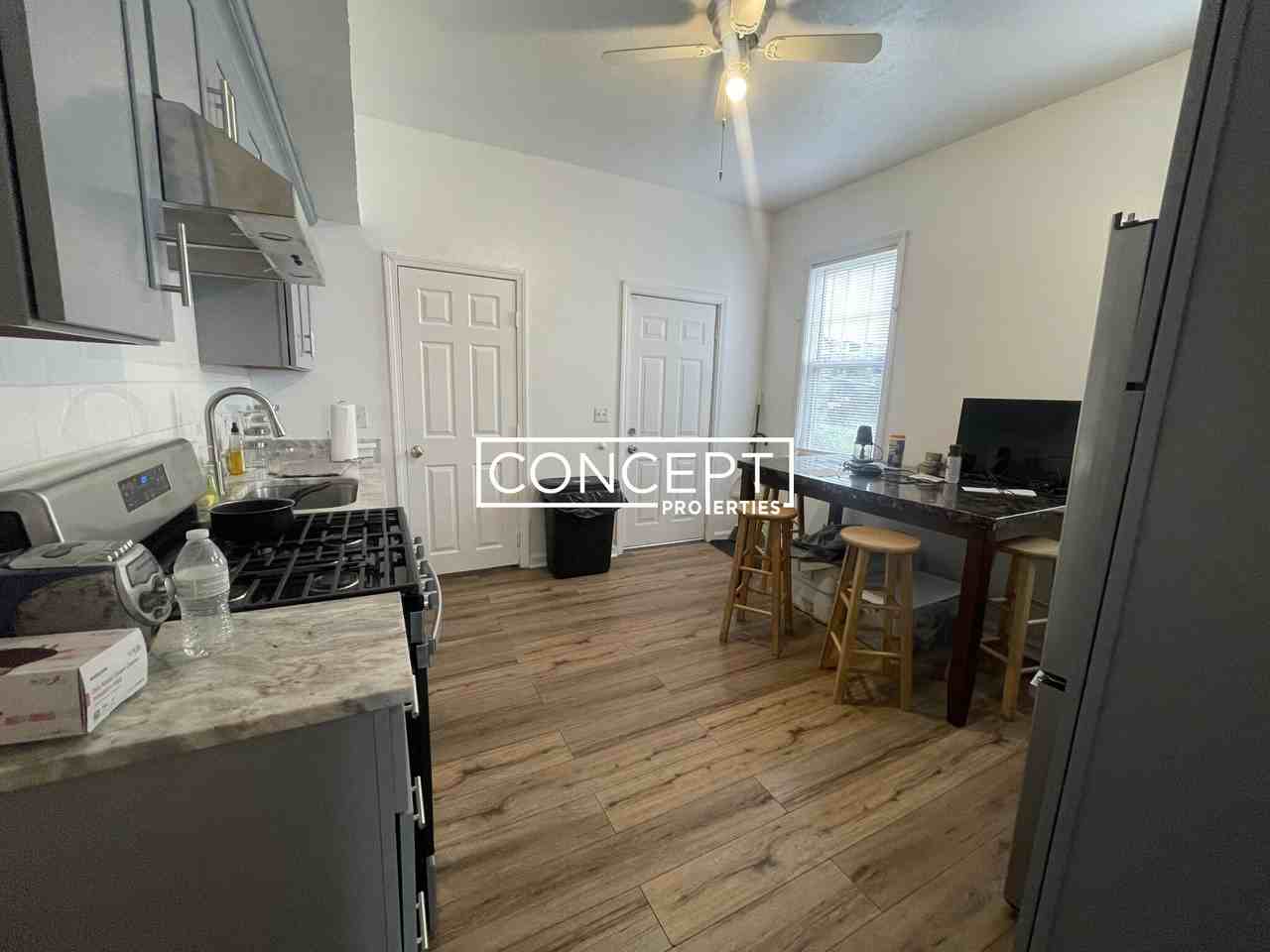 13 Rosseter St #1TS - Photo 3 of 16