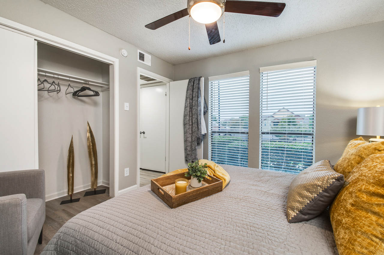 Wilder - Photo 7 of 13