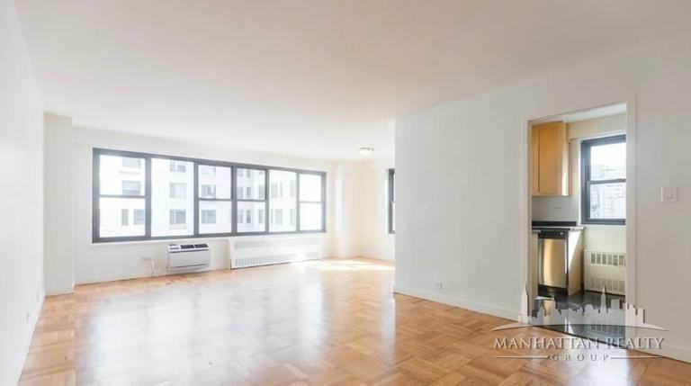 145 4th Ave #11A - Photo 2 of 15