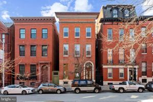 featured image of 812 Park Ave