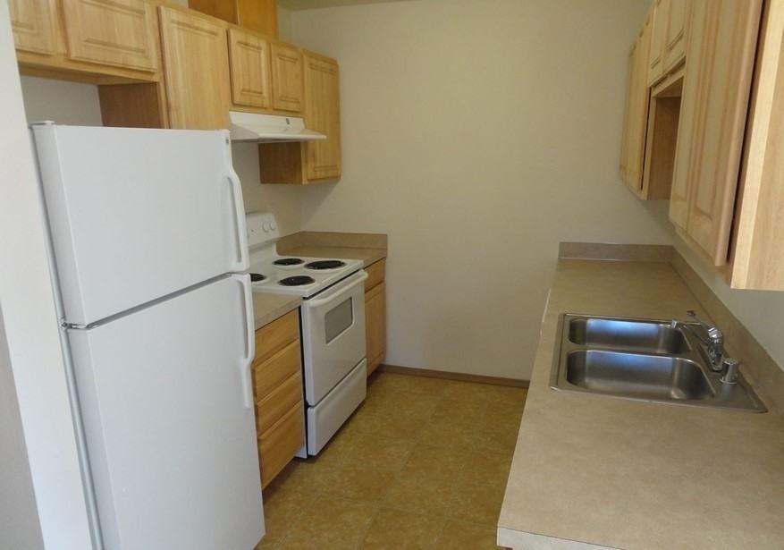 Broadway Apartments - Photo 7 of 50