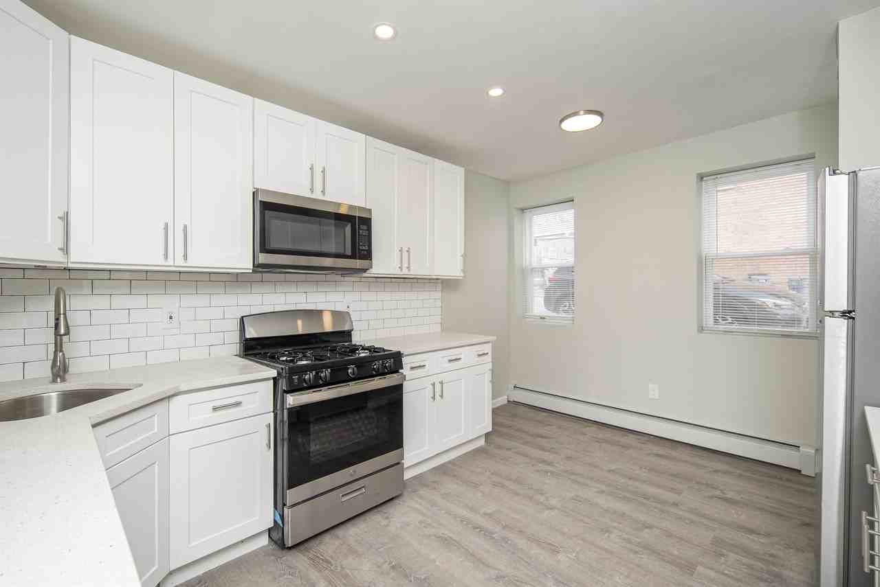 51 14th Street - Photo 6 of 50