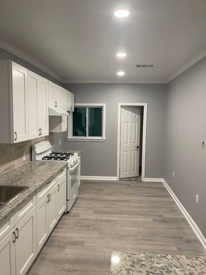 3818 Charles St - Photo 2 of 50