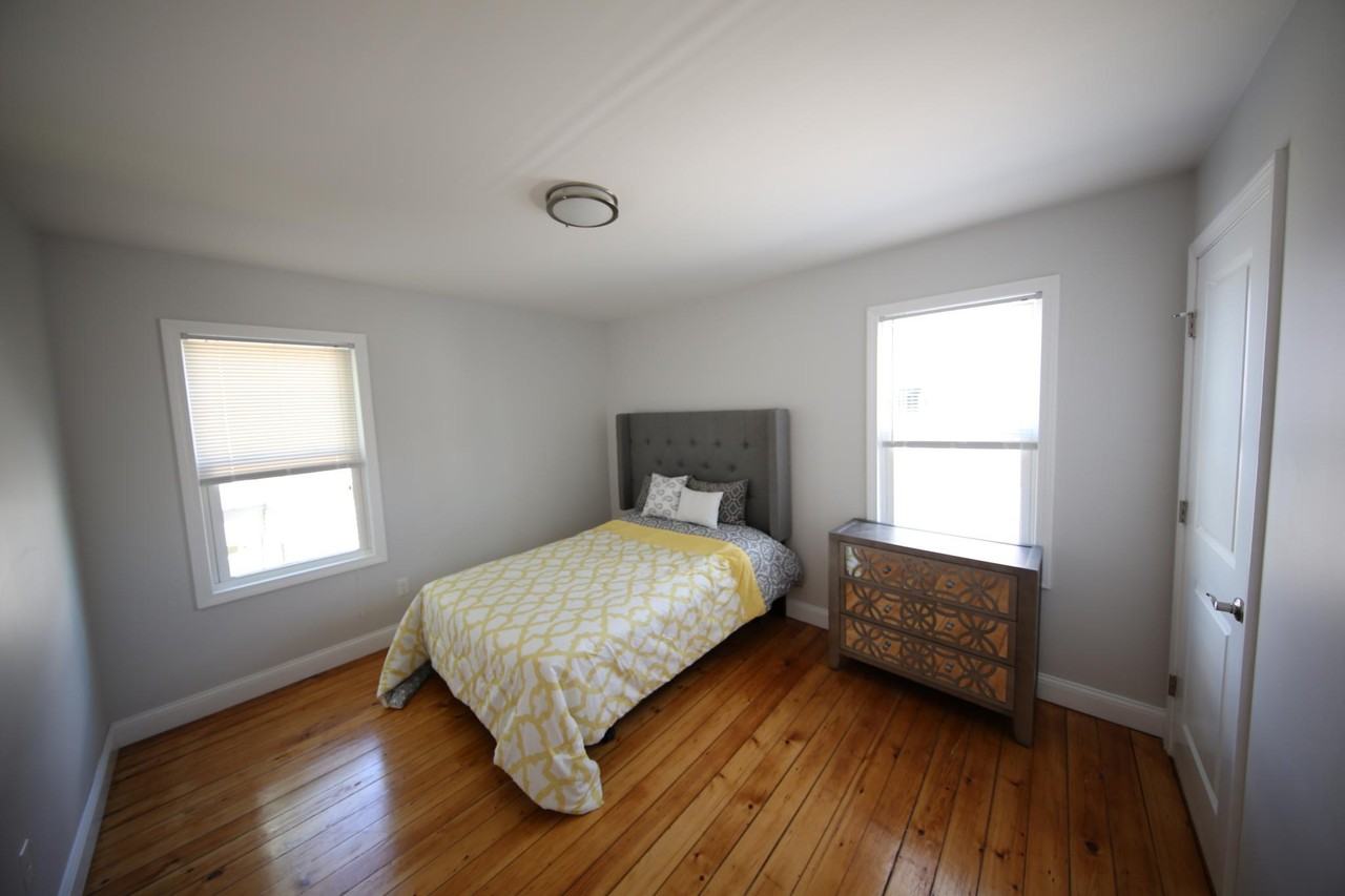 10-12 Trenton Street - Photo 3 of 14