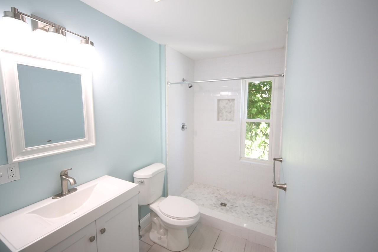 10-12 Trenton Street - Photo 7 of 14