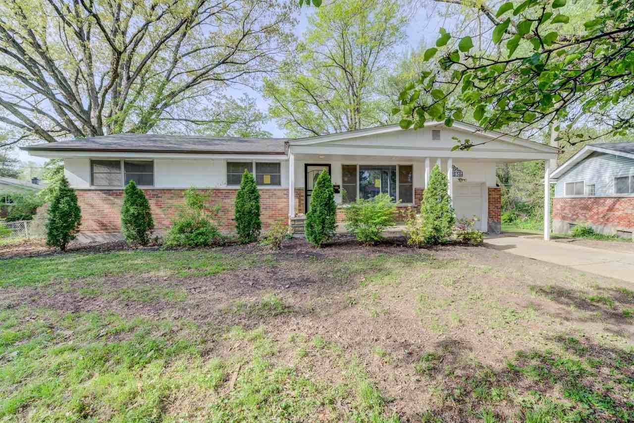 9807 Omega Dr - Photo 2 of 20