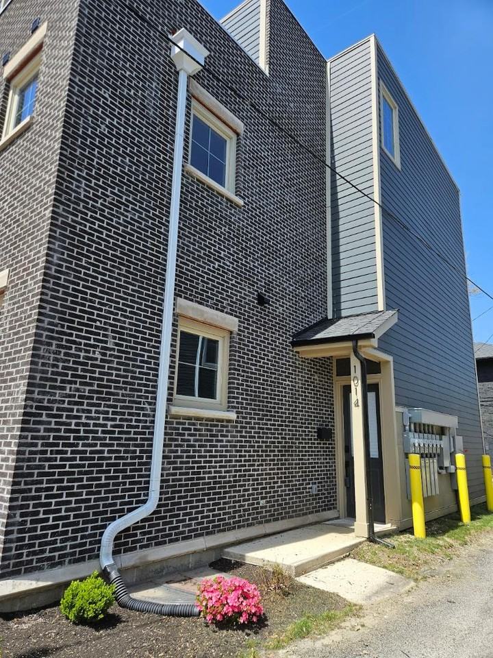 1014 E Long St - Photo 4 of 20