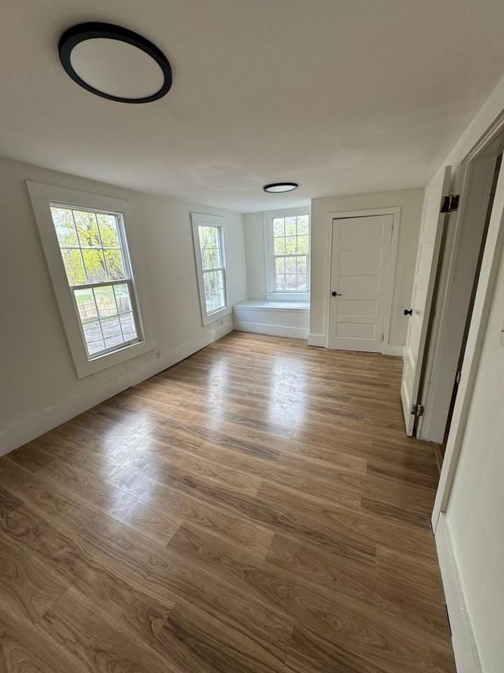 586 Route 23 LLC - Photo 6 of 6