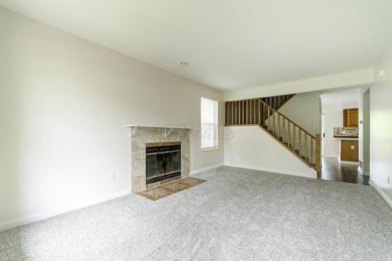 8179 Olde Richmond Ln - Photo 3 of 17