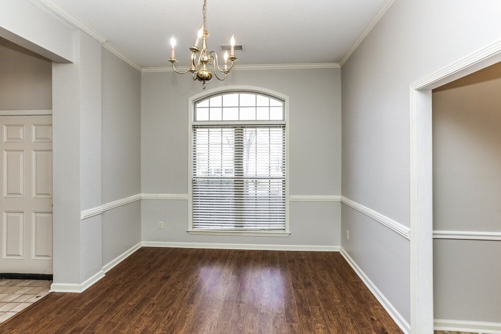 9261 Speerberry Ln - Photo 6 of 16