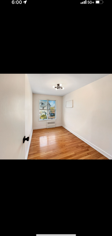 4213 Sea Gate Ave - Photo 7 of 9