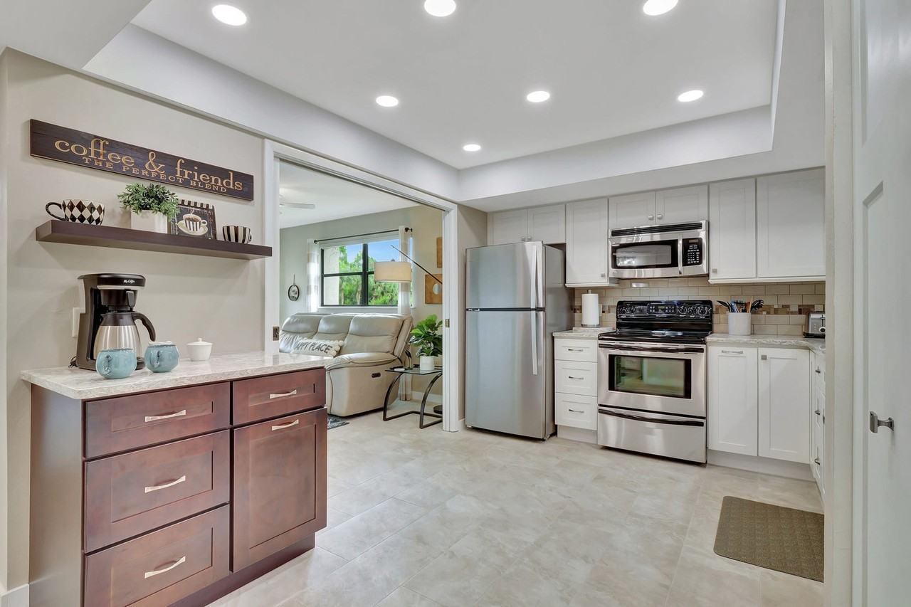 16436 Timberlakes Dr #1049711P - Photo 2 of 48